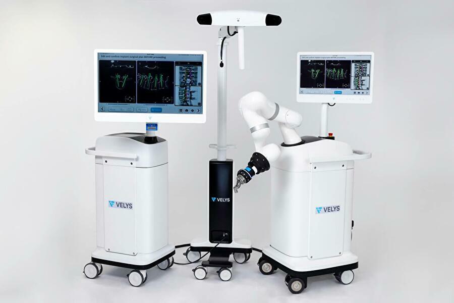 Active Spine Robotics and Navigation Platform